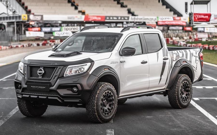 Nissan Navara Double Cab NAVY White by Carlex Design '2019